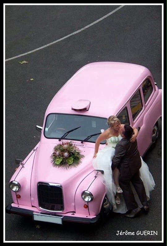 taxi anglais rose mariage original